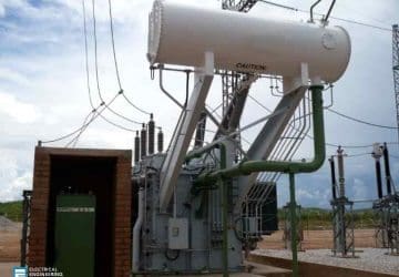 Oil transformer
