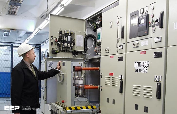 4 crucial switching functions of a MV circuit breaker (Facts You MUST Know)