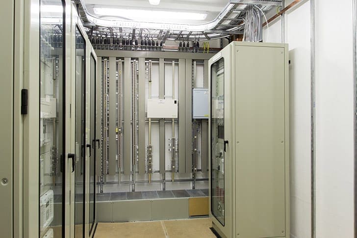 Cables in trays entering panels