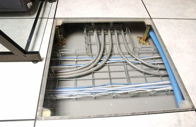 Cables laid on metallic wireways in false floor